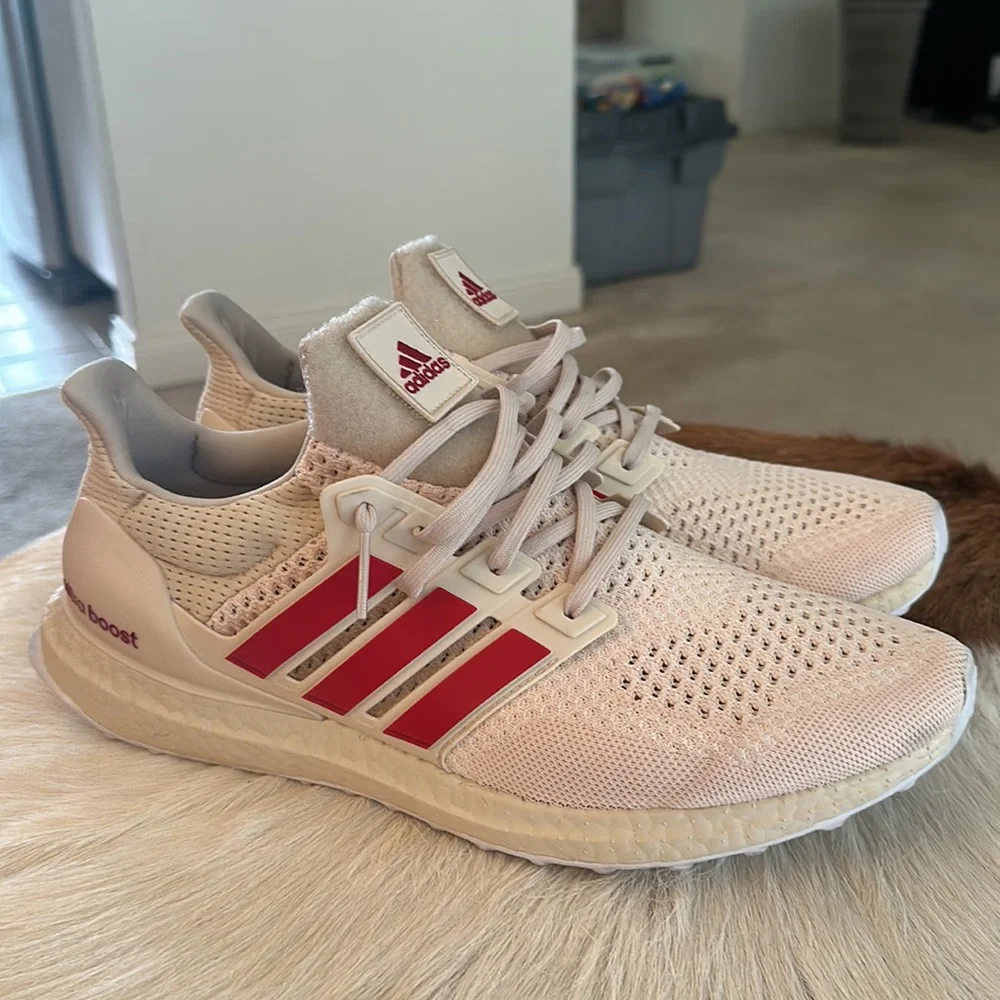 Adidas Ultraboost Size 12 - Picture 5 of 10